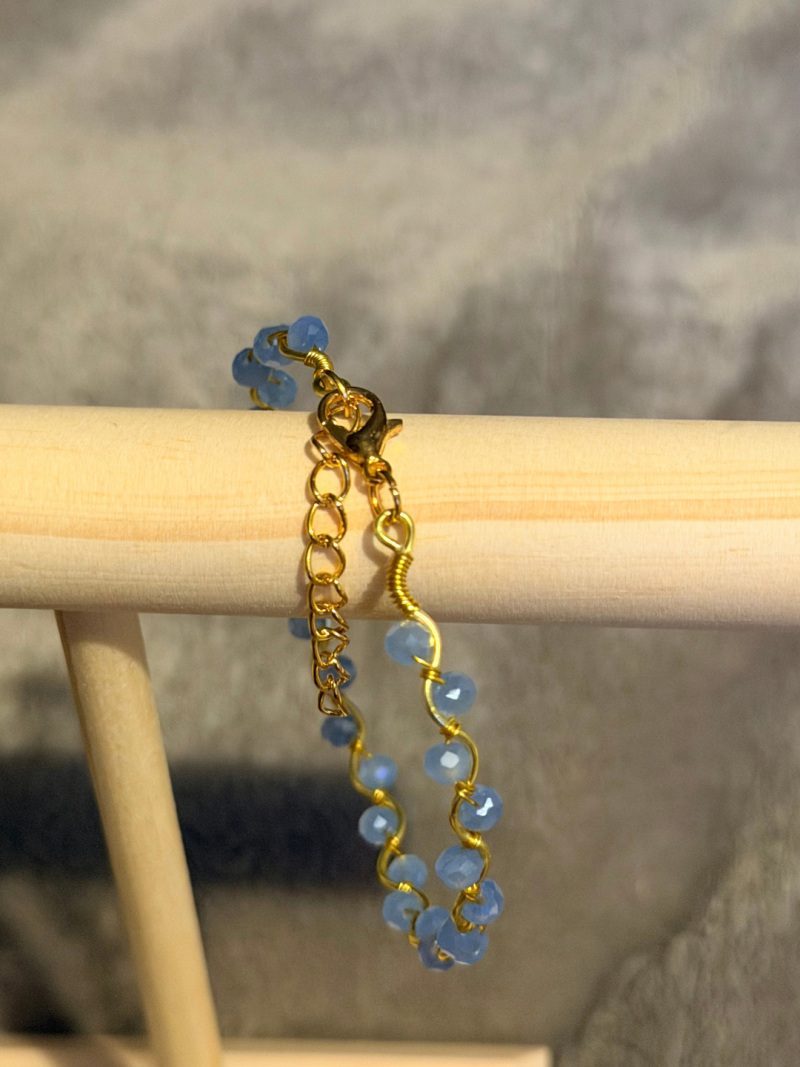 18k Gold Plated light blue wavy crystal adjustable bracelet