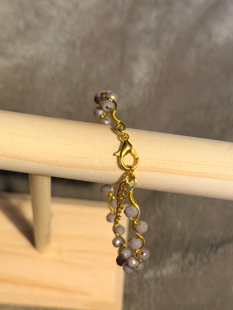 18k Gold Plated mauve crystal wavy adjustable bracelet