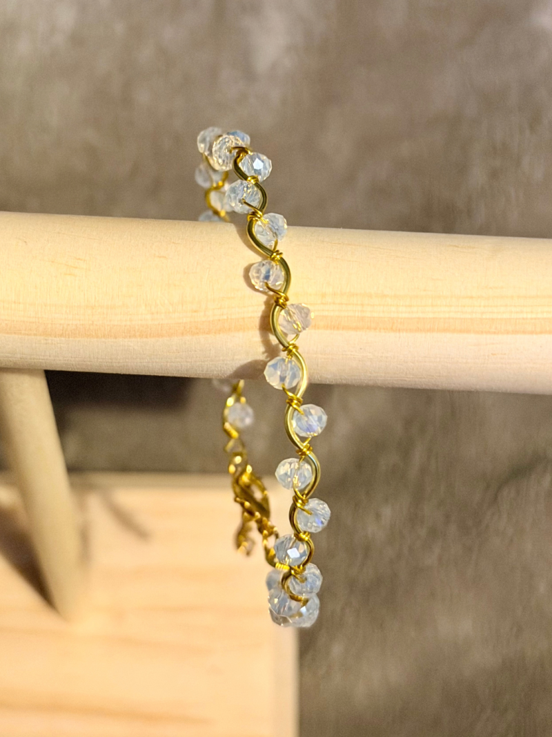 18k Gold Plated clear crystal wavy adjustable bracelet