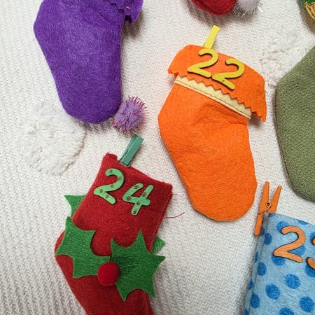24-Stocking Advent Calendar Garland with Wooden Numbers and Hemp Twine