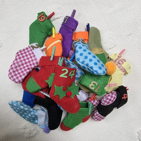 24-Stocking Advent Calendar Garland with Wooden Numbers and Hemp Twine