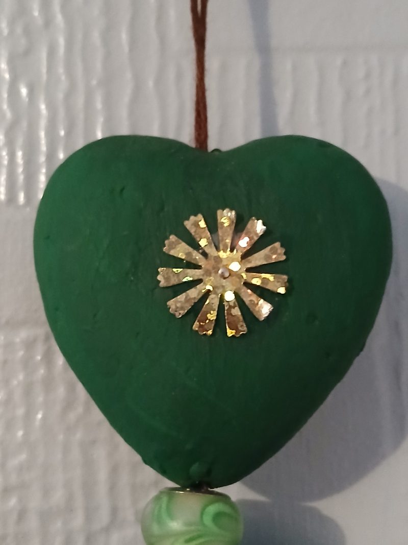 3 Hearts with golden/green sequins and colourful tassel