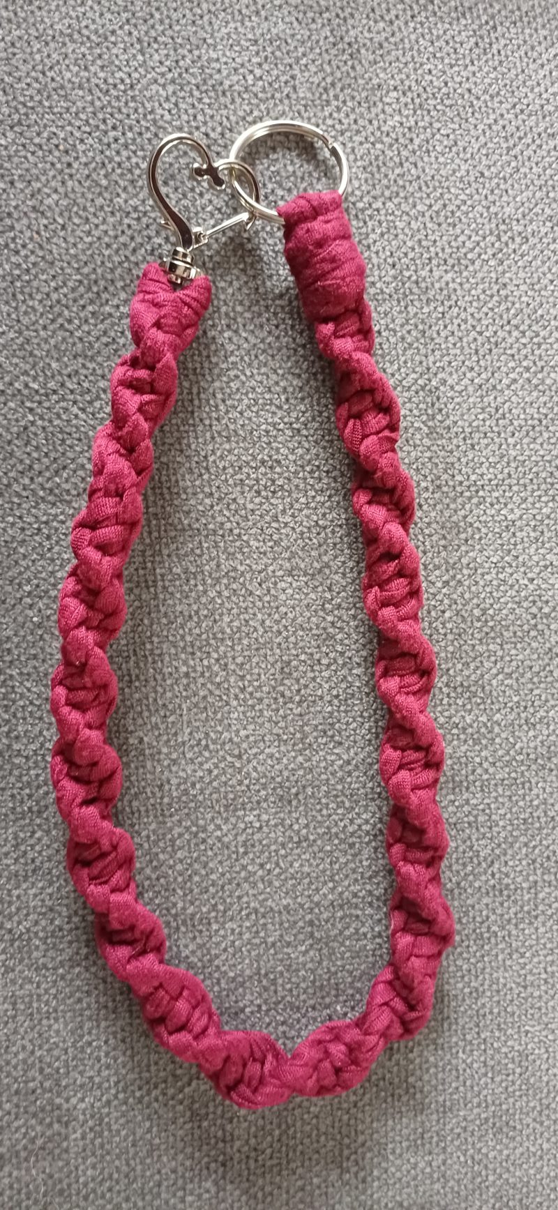 Handmade Macrame Twist Wristlet Keyring – Burgandy with Heart Lobster Clasp