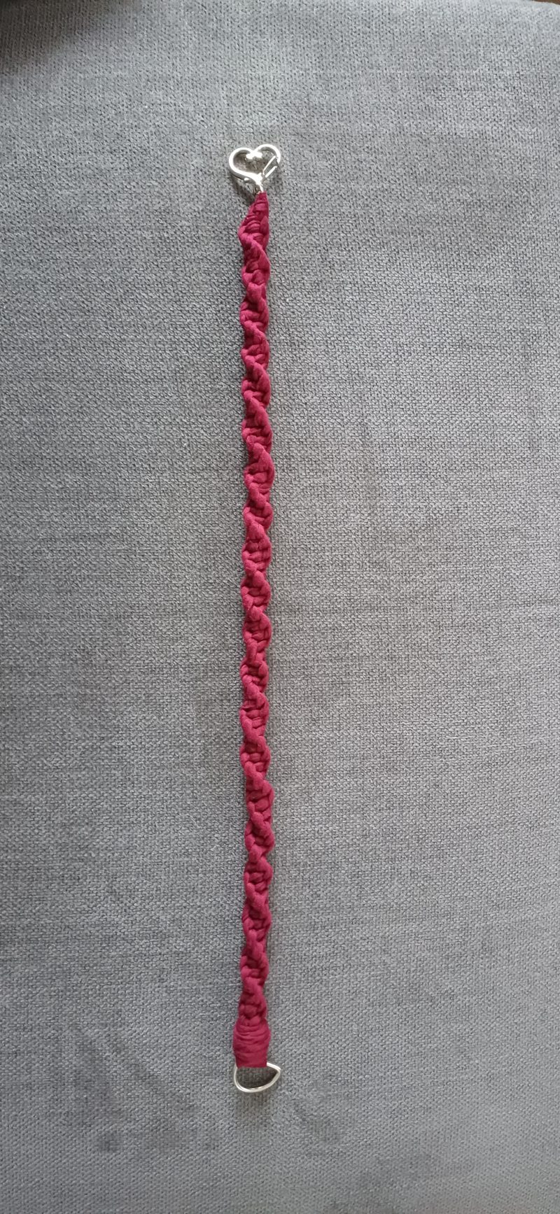 Handmade Macrame Twist Wristlet Keyring – Burgandy with Heart Lobster Clasp and D Ring