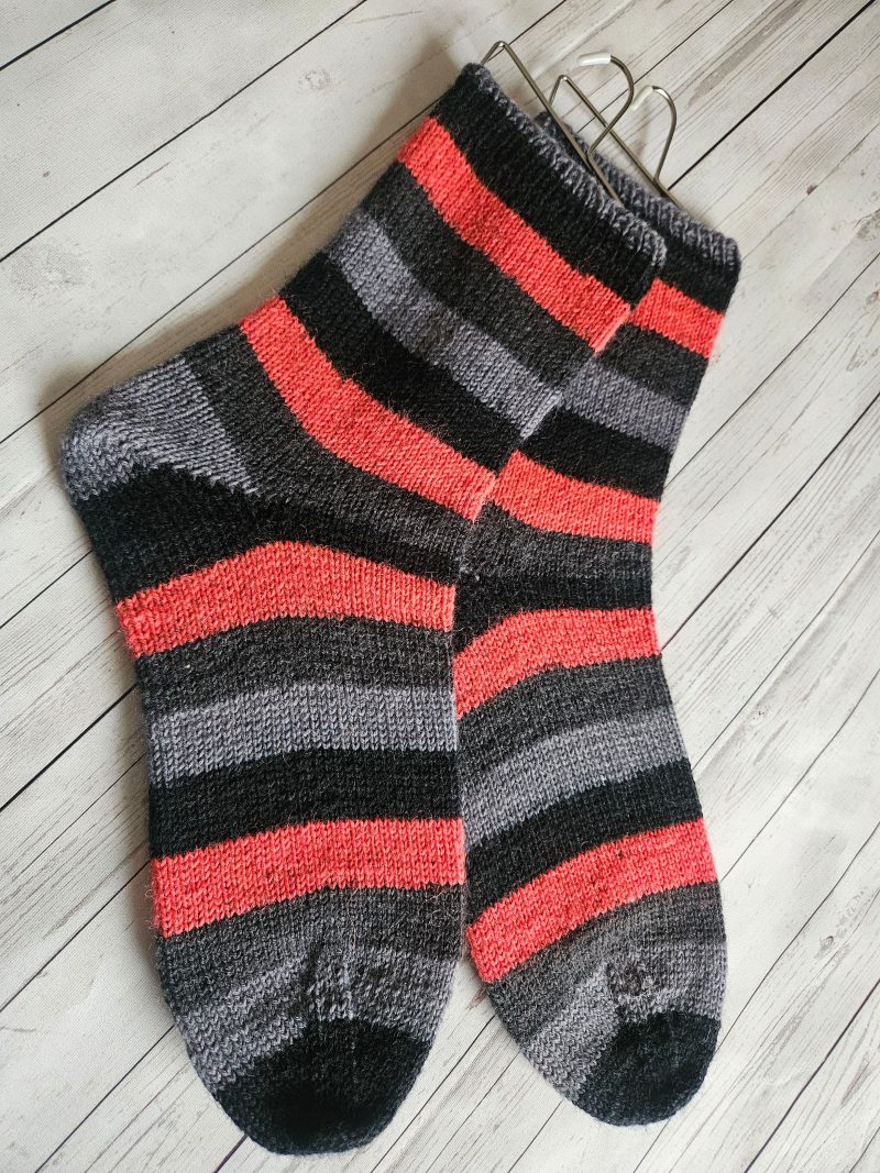 Handknitted socks. Womens size 6.