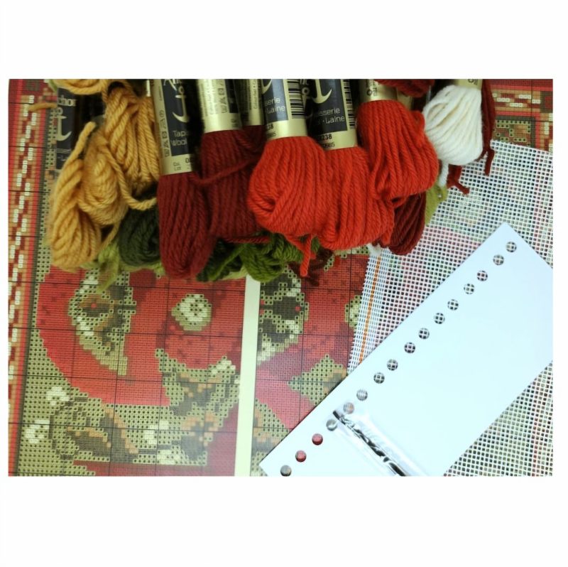 Tapestry Kit-Red Knotwork traditional design to sew in cross-stitch
