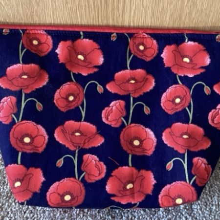 Gorgeous Navy/Red Poppy Floral Fabric Zipped Medium Make Up Bag/Cosmetic Pouch