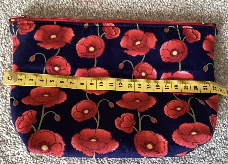 Gorgeous Navy/Red Poppy Floral Fabric Zipped Medium Make Up Bag/Cosmetic Pouch