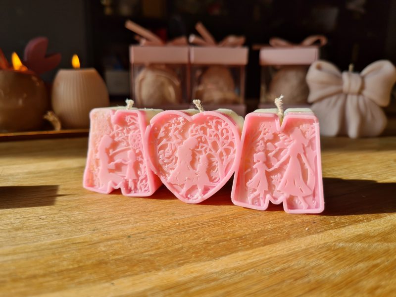 MUM & DAD Silhouette Candle | Heartfelt Family Gift