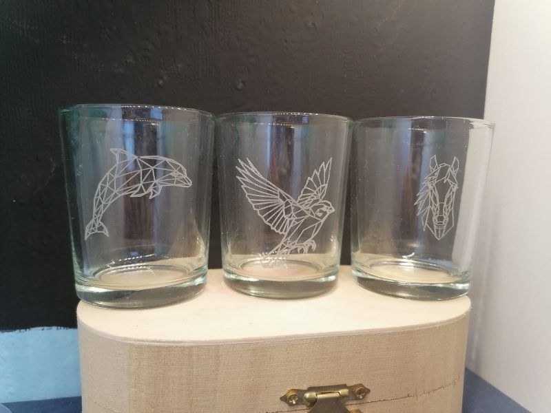One little bird glass engraved candle holder