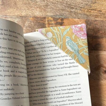 Fabric Corner Bookmark (Set of 2)