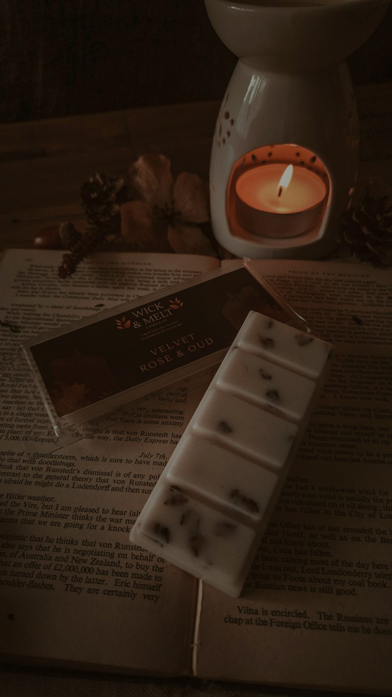 Velvet Rose & Oud Wax Melts