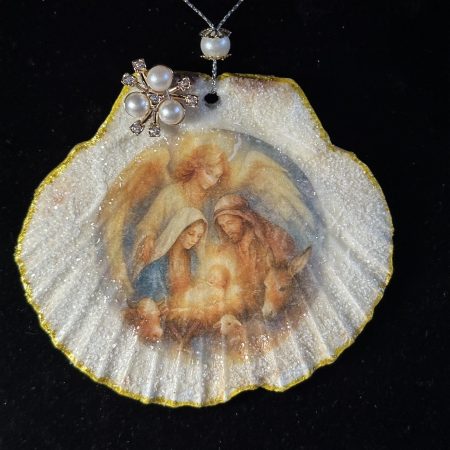 Christmas ornament hanging shell