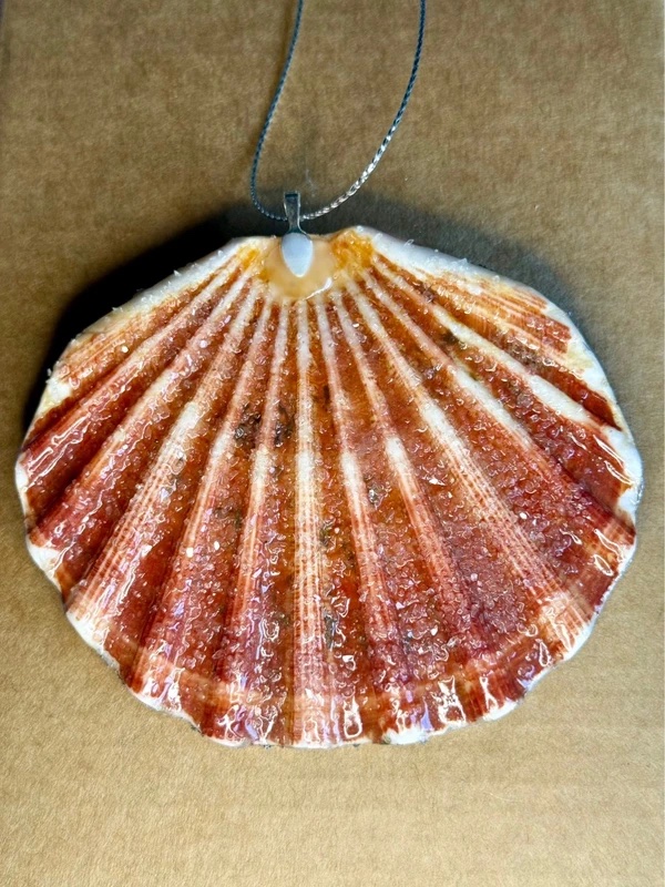 Christmas ornament shell with decoupage and resin