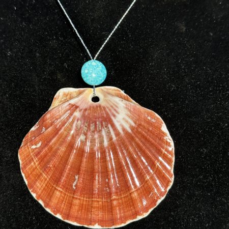 Christmas ornament shell with hanging feature