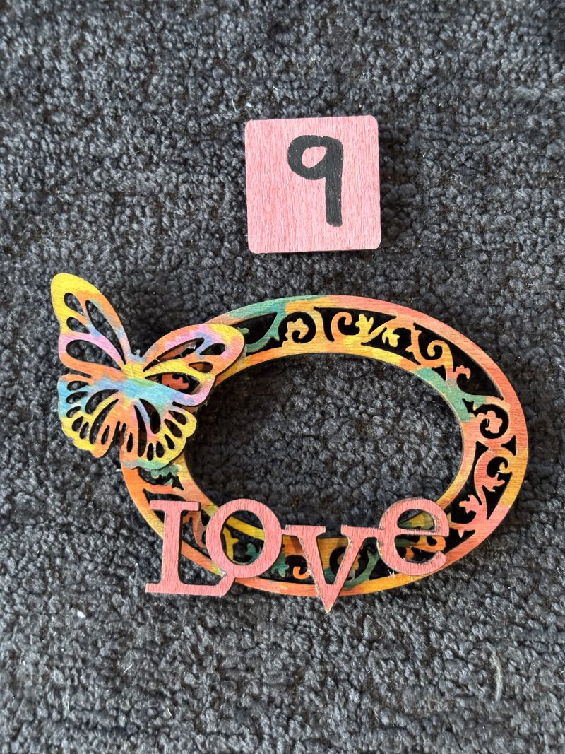 Ovally Cool, Handmade Wooden Fridge Magnets (MULTIBUY BARGAIN!)