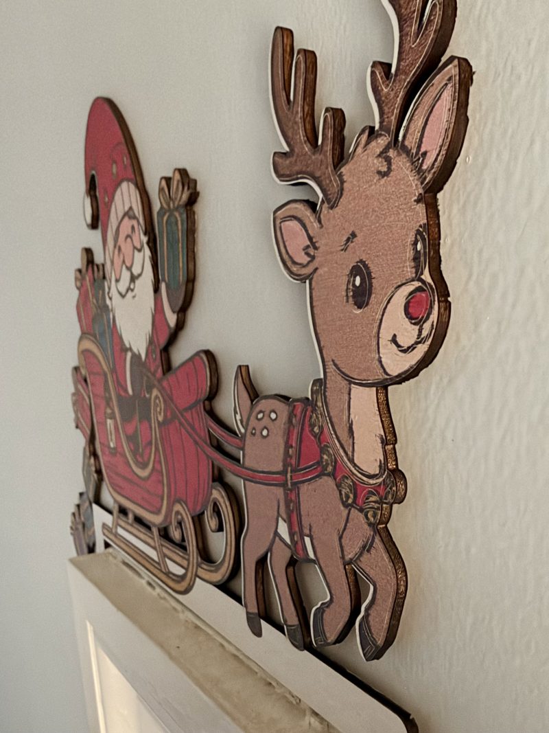 Full Colour Wooden Santa Sleigh Door Corner Decoration
