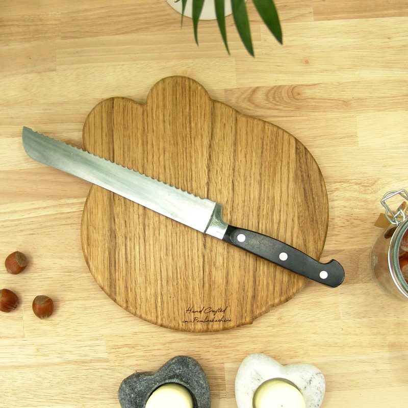 Mouse Chopping Board: Oak Sleepy Dormouse Cheese Board, UK Hand Made