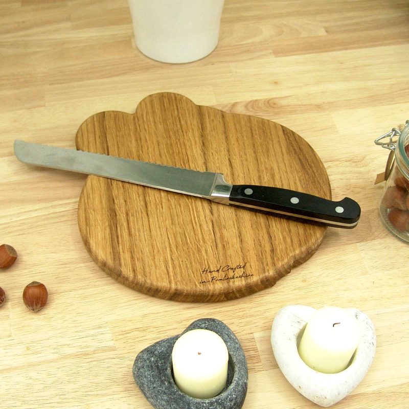 Mouse Chopping Board: Oak Sleepy Dormouse Cheese Board, UK Hand Made
