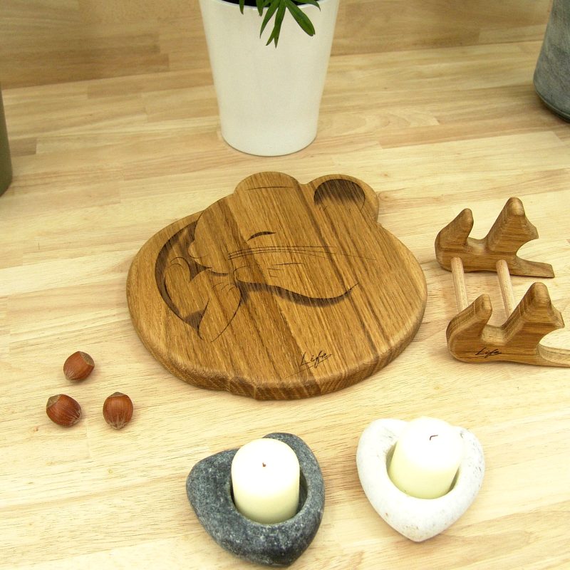 Mouse Chopping Board: Oak Sleepy Dormouse Cheese Board, UK Hand Made