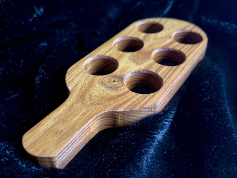 Laburnum Hardwood Egg Tray, 6-egg capacity