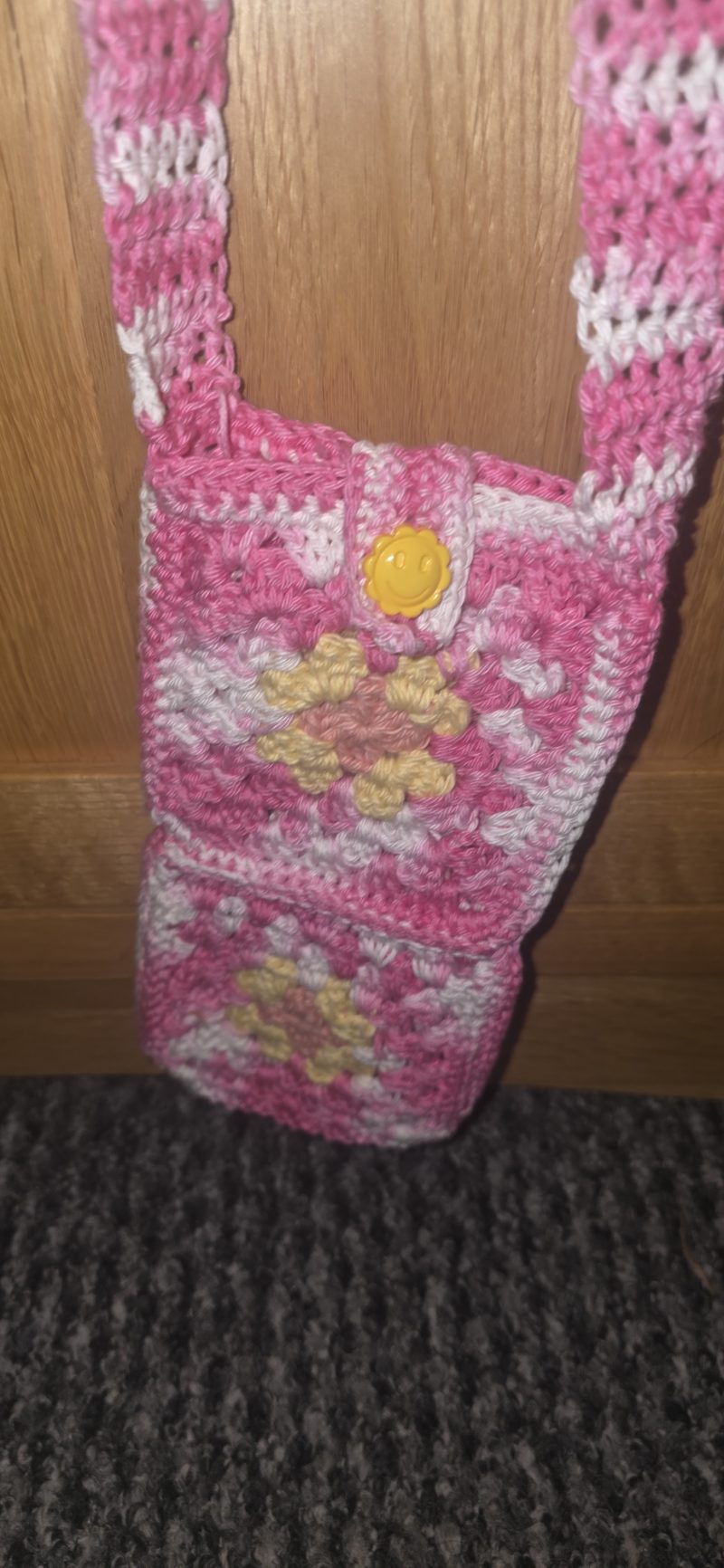 Handmade Granny Square Floral Phone Bag – Made to order custom colours (Copy)