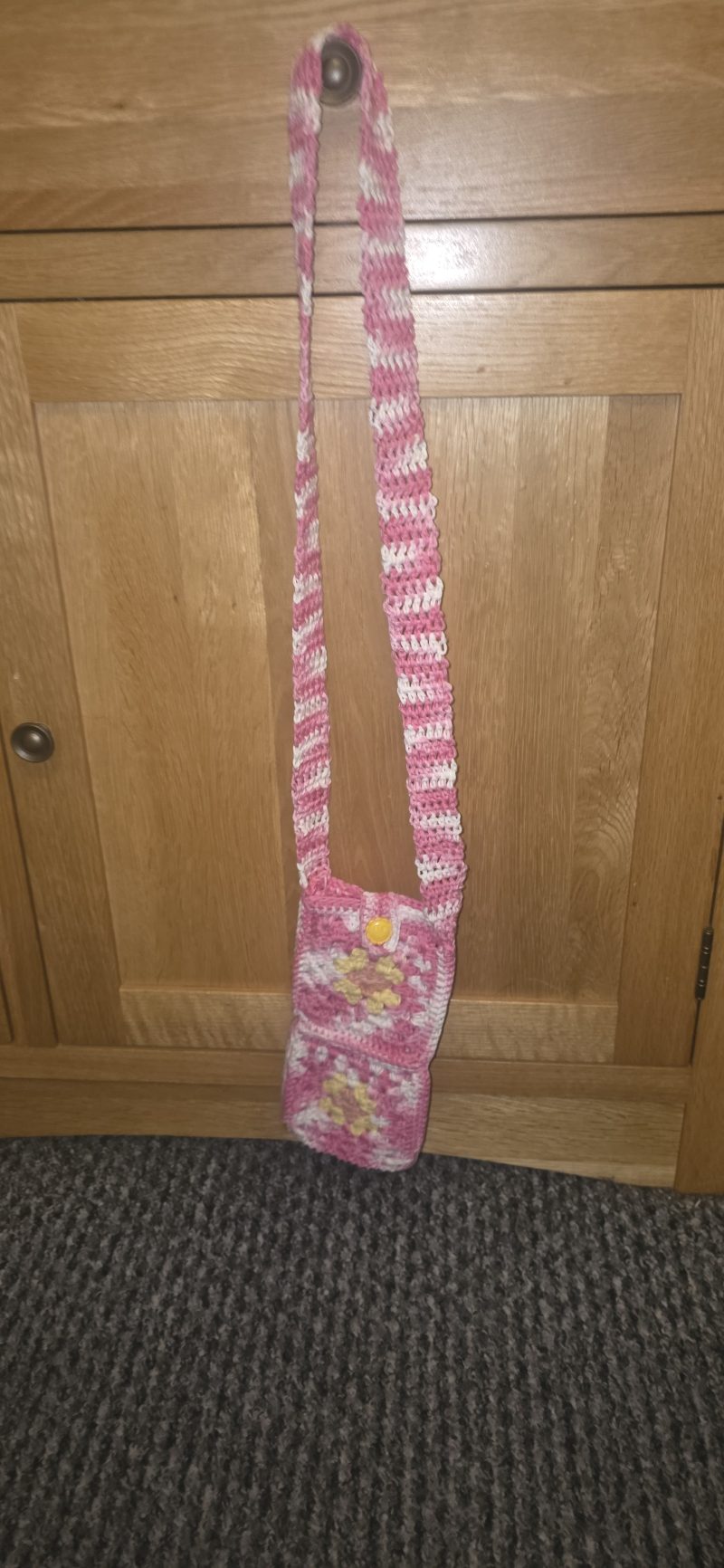 Handmade Granny Square Floral Phone Bag – Made to order custom colours (Copy)