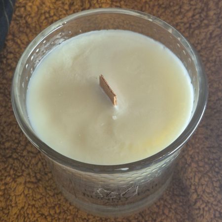 Shake Your Bunny Tail Candle
