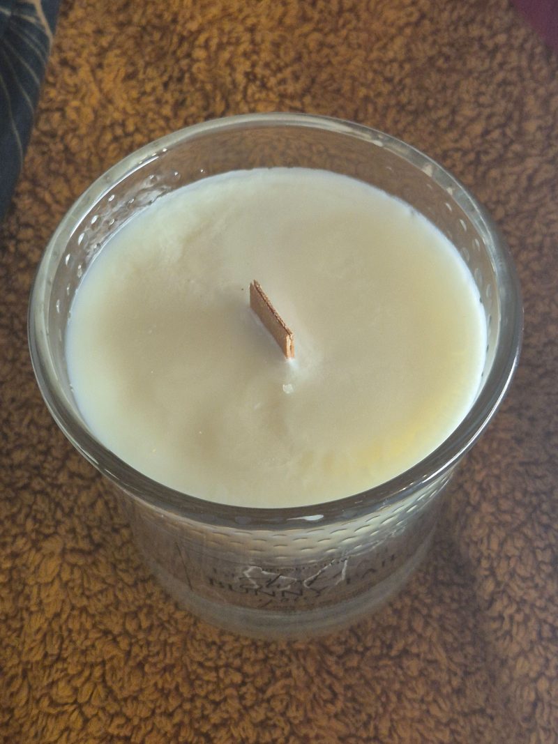Shake Your Bunny Tail Candle