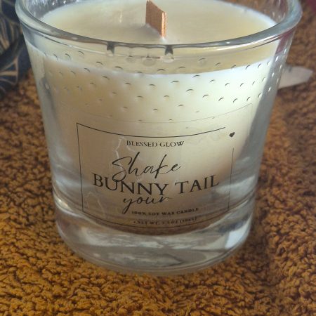 Shake Your Bunny Tail Candle