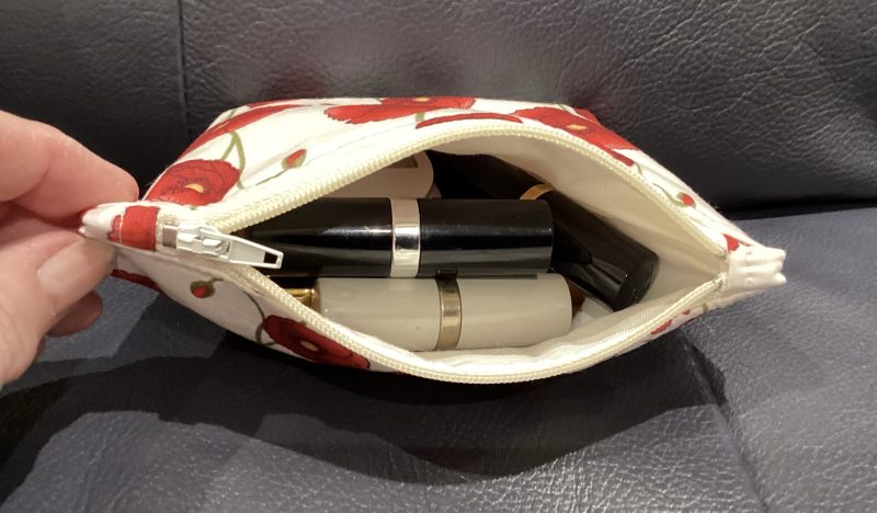 Small White/Red Poppy Fabric Zipped Lined Make Up Bag/Cosmetic Pouch/Coin Purse/Card Purse